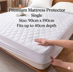 Fitted Mattress Protector. Cooling Egyptian Cotton with 6 in 1 protection by Nile Valley