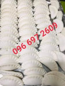 Máy cán bột làm bánh gốibánh tiêuhá cảohoành thánh chạy điện size 22-750w bảo hành 12 tháng