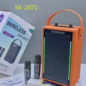 ลำโพงบลูทูธ เบสแน่น SK-2071 กำลังขับ20W รองรับAUX TF USB ปรับเสียงไมค์ได้ มีสายหิ้ว ฟรีไมค์ลอย2ตัว มี4สี เขียว ดำ ส้ม ลายตาราง