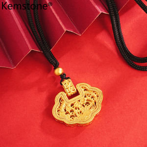 สร้อยคอจี้คำอวยพรที่ดีตัวล็อค Kemstone เครื่องประดับสร้อยคอเชือกสีดำชุบทองผู้หญิง