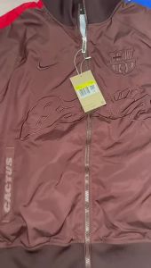 Áo khoác bóng đá thêu retro dày phiên bản cao cấp AC Paris Pháp Man L Emperor M Asen N Barcelona S có khóa kéo chống mưa gió