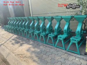 Khung máy nghiền bột nghiền các loại hạt nghiền tre