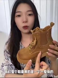 รองเท้าบู๊ตมาร์ตินสำหรับเด็กผู้หญิง 2025 รองเท้าบู๊ตเด็กฤดูร้อนใหม่ ยูนนาน รองเท้าบู๊ตสั้นสำหรับเด็กผู้หญิง ชุดเดินทางซินเจียง