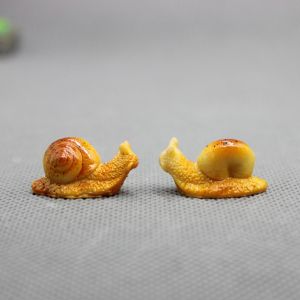 DNFIWN3 Nhỏ Mô phỏng Búp bê động vật Dễ sử dụng Trang trí sân vườn Đồ thủ công Đồ trang trí hình ốc sên Bức tượng thu nhỏ Mô hình ốc sên Đồ nhựa thủ công