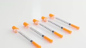 2026 100pcs/lot 1ml 0.5ml 0.3ml 29G 30G 31G Plastic Veterinary With NeedlesAnimal Dog Cat