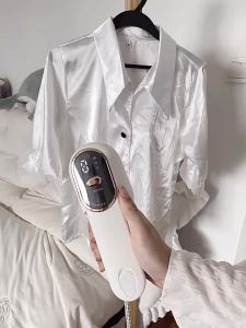 Dry Iron With Steamer Clothes Steamer Iron for Home Steam Iron Steamer Iron Box Iron Steamer Clothes Travel Iron Smart Digital Display Compact and Lightweight 蒸汽熨斗 熨衣服