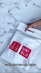 ✅ 100% original-uni qlo plain T-shirt oversize tee men women thick material .C