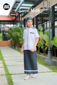 Baju Koko Anak Laki-Laki Lengan Pendek & Sarung Celana + Peci 3-12 Tahun Setelan Koko Sarcel Malik
