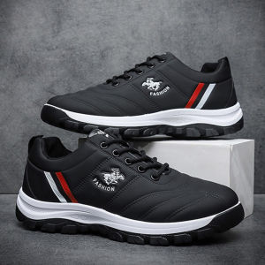 NDDshop ใหม่แนะนำ รองเท้าผ้าใบแฟชั่นผู้ชาย ทรงสวยดีไซน์เก๋ มีกันลื่นให้อย่างดีแถมน้ำหนักเบาสุดๆมีให้เลือกแมทช์2สีโทนสุภาพ คือคุ้มมากทุกคนน