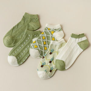 ฤดูร้อนน่ารักถุงเท้าสั้นสีเขียวระบายอากาศถุงเท้าสั้นผู้หญิงถุงเท้าบางดอกกะทิถุงเท้า