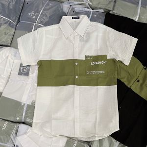 Áo Sơ Mi Nam Tay Ngắn Phối Đường Viền Xanh Logo Thêu Đơn Giản Sang Trọng