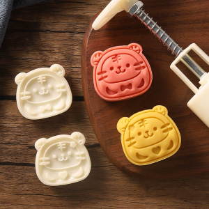 50g Cute Tiger Shape Mooncake Mould Hand Pressure Pastry Moulds Mooncake Molds Plastic Material Baking Accessories Tools
