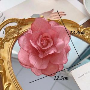 ปิ่นปักผมดอกไม้สีสันสดใสสไตล์ฮาวายเอี้ยนปิ่นปักผมดอกไม้บานใหญ่สวยสง่าเครื่องประดับชุดสายเดี่ยวสำหรับฤดูร้อน