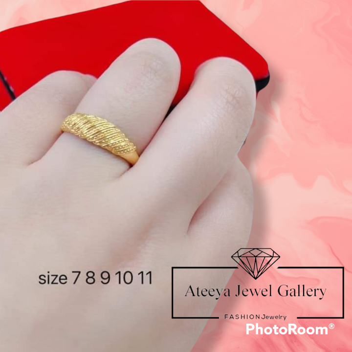 Thai gold hot sale wedding rings