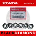 JOEY - ORIGINAL HONDA CLICK 125i (V1, V2 & V3) | FLYBALL/ROLLER SET, WEIGHT (6PCS/PACK) | PART NUMBER: 22123-KWN-640. 