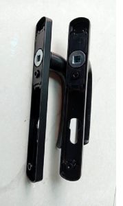 Bán lẻ 2 tay gạt khóa AG cửa nhôm lắp hệ Việt pháp 4500hệ PMAhệ 55