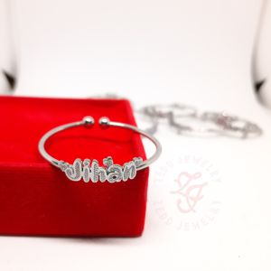 Gelang Nama Silver - Zedd Jewelry: Gelang Anti Step dengan Pilihan Font Kustom Bahan Stainless Steel dan Proses Cepat - Jihan Bracelet: Stainless Steel - COD Bayar Di Tempat