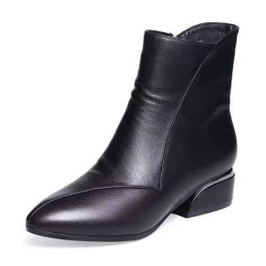 【STOCK+COD】Womens Korean Style Low Cut Retro leather Boots Low Heeled Fashionable Martin Boots For Students