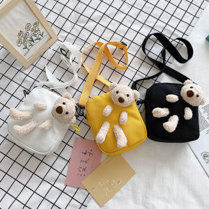 Bear กระเป๋าผ้าแคนวาสหญิง 2023 ฤดูใบไม้ผลิใหม่แฟชั่นกระเป๋าโทรศัพท์มือถือ Street One ไหล่กระเป๋าสี่เหลี่ยมขนาดเล็ก Plush Messenger กระเป๋า