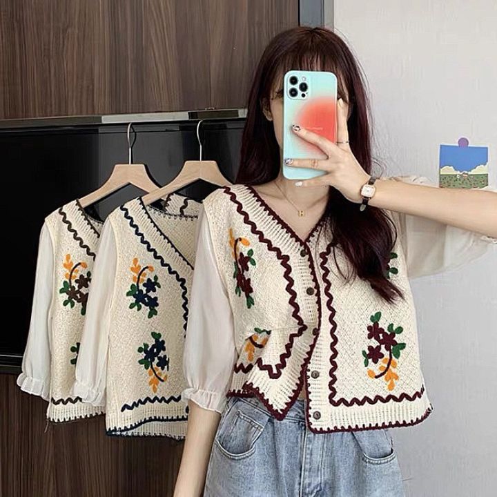 ☁️ เสื้อไหมพรมถัก แขน 3 ส่วน คอวี ลายดอกไม้ แขนซีทรู สินค้าพร้อมส่ง ...