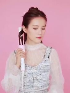 Electric Iron Ceramic Hair Curler - Automatic Curl 50s Fast Warming Up Magic Ridges/Prongs