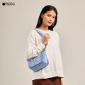 Lesportsac Small Everyday Bag กระเป๋าสะพายข้างใบเล็ก กระเป๋าถือ Style 1010. 