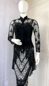Set Kebaya Pesta & Kebaya Modern: Kebaya Hitam untuk Acara Formal