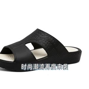 Middle East 2026 New Model Wedge Heel Thick-Soled Arabic Fashion Slip-On Soft-Soled Beach Sandals