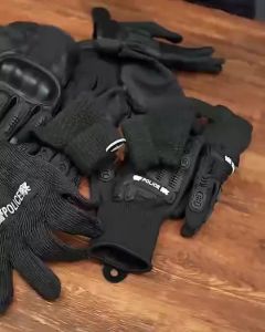 Outdoor riding  abrasionresistant windproof sports boxing fighting gloves/Motorcycle Bike Cycling Gloves Full Finger Touch Phone Screen/ PU Coated Cut-Resistant Gloves