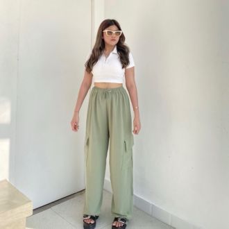 Celana%20Kulot%20Cargo%20Cringkle%20Airflow%20Wanita%20premium%20-%20Image%206