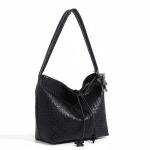 [Fast Delivery] PU Leather Woven Commuter Bag Versatile Hobo Tote Bag for Women Ladies Work Shopping Travel Daily Use