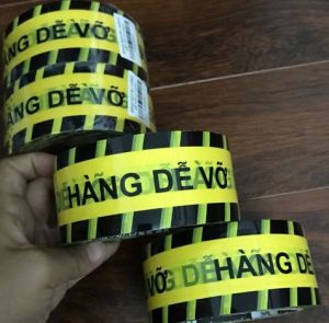 4 cuộn băng keo hàng dễ vỡ (  100 yard nặng 08kg ) loại 1