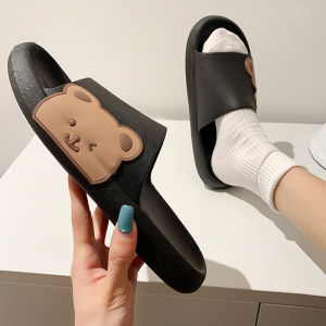 YZ (พร้อมส่ง🔥) รองเท้าแตะแฟชั่น รองเท้าลายหมี สไตล์มินิมอล นุ่ม เบา สบาย เหมาะสำหรับคนรักสุขภาพ 2208