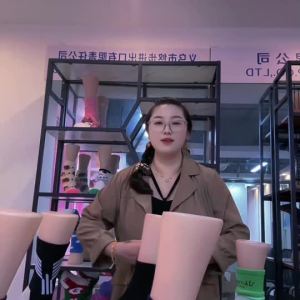 European and American Style Mid-Calf Santa Claus Socks Breathable Christmas Tree-Themed Ankle-Length Socks