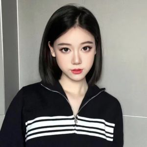 Wig Female Medium Short Straight Hair Bobo Head Fluffy Shoulder Long Clavicle Hair High Temperature Silk Woven Full Headgear