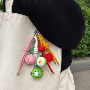 CRNGW ทำด้วยมือ กระเป๋าพวงกุญแจผลไม้ถัก สดใหม่ น่ารัก การ์ตูน สร้อยกุญแจผลไม้ถักโครเชต์ ตลก กีวี ที่ห้อยกุญแจแบบถัก คู่รัก