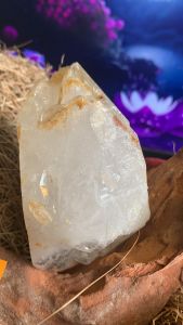 đá thạch anh tóc đỏ tự nhiên đặc biệt năng lượng Phong thủy Vũ TRụ 442