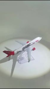 HfkgScale 1:400 Metal Aircraft  AIR ASIA A320 TIGER Airlines Boeing Airbus Diecast Model Aviation Miniature Art. Decor Boy Toyjgik
