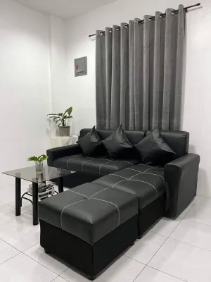 L SHAPE BLACK LEATHER SOFA WITH GLASS TABLE SALA SET URATEX FOAM / COD ONLY !!!