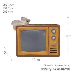 Retro Television Creative Hand-Painted Succulent Flower Pot