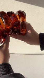 Nghệ nhân hình học mặt rõ ràng nhựa Bangle xách tay thoải mái phong cách phụ kiện trang trí cho trang phục hàng ngày