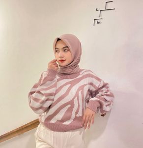 Arabelle Sweater Rajut Oversize Wanita Kekinian