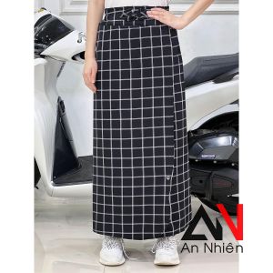 được chọn mẫu Váy chống nắng xẻ tà loại 2 lớp dùng được 2 mặt có nút bấm chân