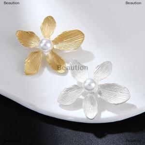 [COD] Beaution Vintage Five-petal Flower Brooch for Women Clothing Party Lapel Pin Accessories Gift