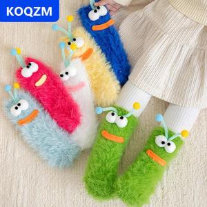 [COD] KOQZM 1 đôi vớ mùa thu và mùa đông cho trẻ em dễ thương xấu xí mắt to vui nhộn lông cừu sàn vớ nhung san hô dày vớ ấm sang trọng