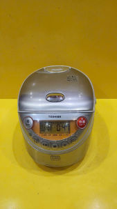 Nồi cơm nội địa Nhật cao tần (IH) Toshiba RC-6PX (0.63L) (046194)_Hàng nội địa Nhật đã qua sử dụng điện 100V