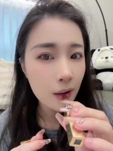 💦官方现货💦XIAOSHUMEI小树美不沾杯口红 Non-Stick Cup Lipstick Color-Changing Lip Balm Essential Oil 变色润唇膏精油学生党口红