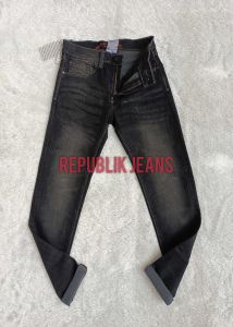 CELANA JEANS PANJANG STRETCH SKINNY PREMIUM / CELANA JEANS PANJANG PENSIL  / CELANA SKINNY JEANS PRIA TERBARU // REPUBLIK JEANS