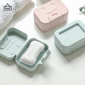 Smiling Face Soap Box Dish Waterproof Travel Portable Plastic Case Seal Soap Holder With Lid