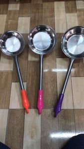 Gáo múc nước lèo ca múc nước bún inox cán dài có móc treo tiện dụng